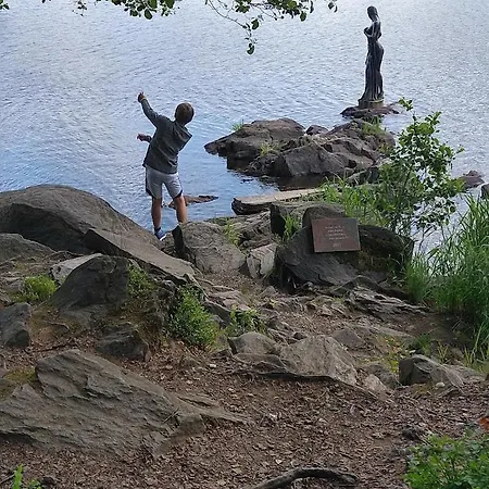 Semesterbostad Domek Frymburk